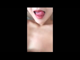 chinese cam girl striptease masturbate solo bathroom